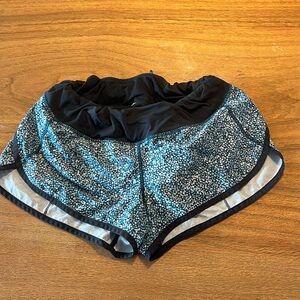 Lululemon size 6 low waisted shorts